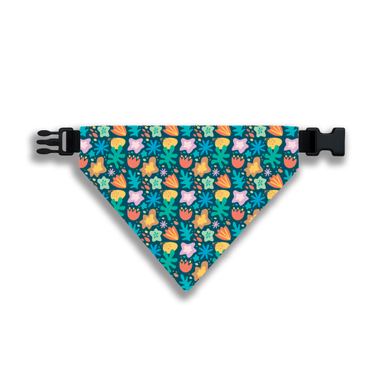 Pet Bandana: Green Flowers